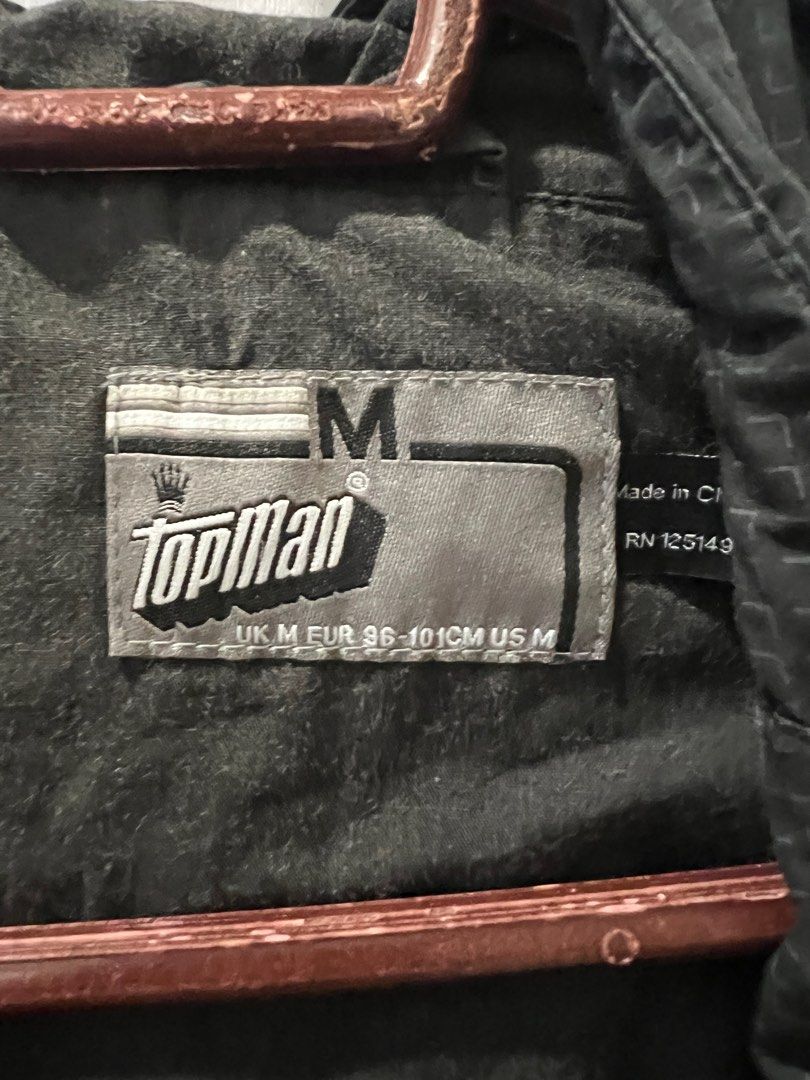 Topman Jacket (Category: Coats, Jackets and Outerwear) located in Quezon City. Submitted by iamcruzalbert (Listing ID 1346879154, Image 2). Description: Kindly read details from my profile .