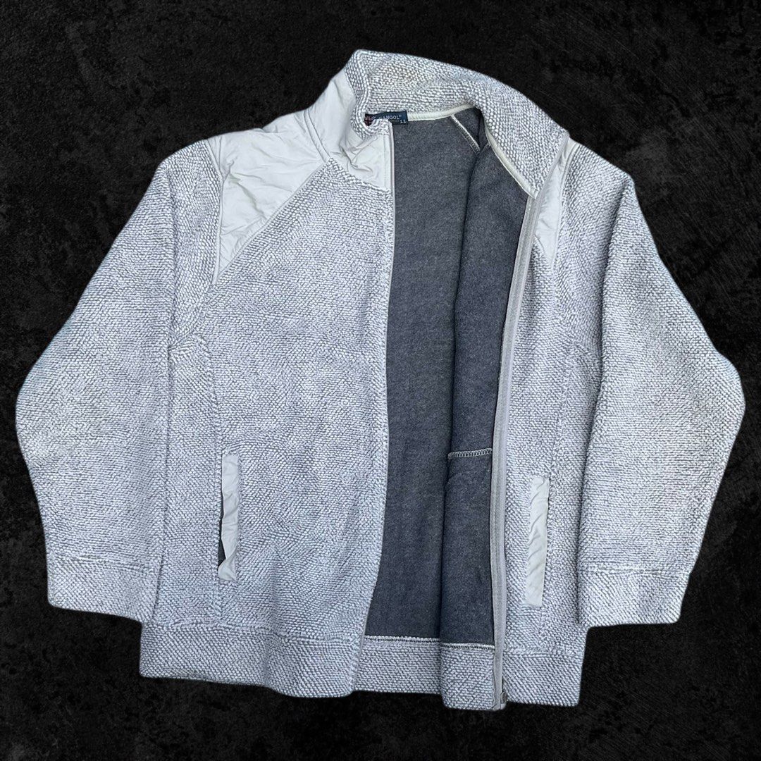 Vintage Kangol Sherpa Full-Zip Jacket (Category: Coats, Jackets and Outerwear) located in Baguio. Submitted by appetentraiments (Listing ID 1347003292, Image 3). Description: Excellent condition Dimensions: 28”Lx23.5”Wx24.5”SL LL on tag, fits L 10/10 color rate No issues Needs wash.