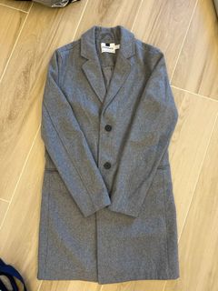 Grey wool overcoat (Chest 32’-34’) (51% wool)64234156703361110