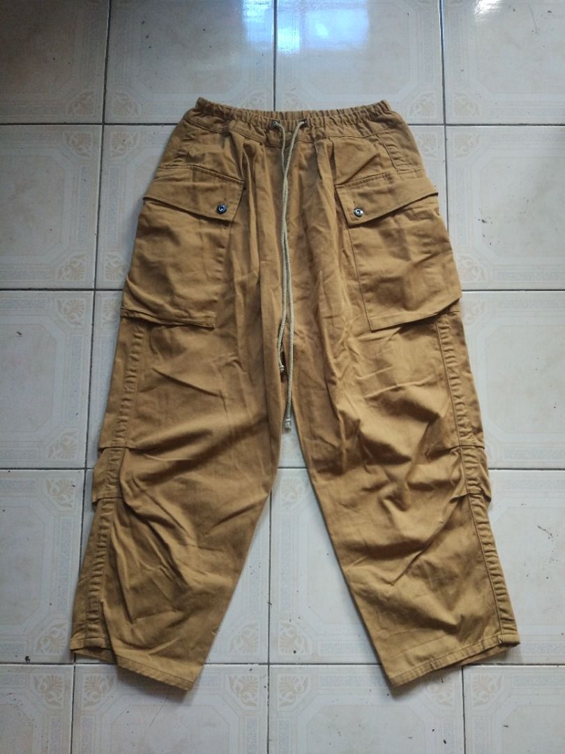 Workware P44 Pant 26-30 actual (Category: Trousers) located in Pasay City. Submitted by denimdude.ph (Listing ID 1347076190, Image 1). Description: .
