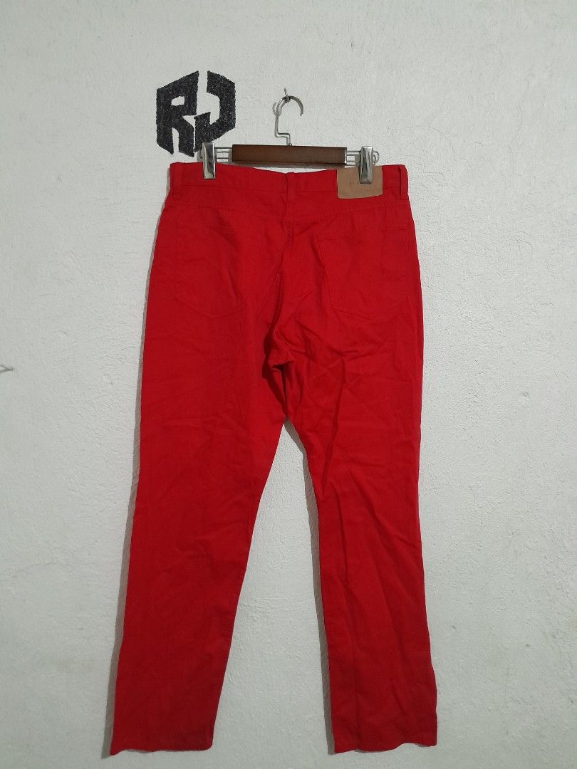 XLARGE RED PANTS 32/33(40 (Category: Jeans) located in Manila. Submitted by kuyanyo (Listing ID 1347073100, Image 2). Description: DM IF INTIRESTED EXCELLENT CONDITION NO ISSUE NEEDWASH.