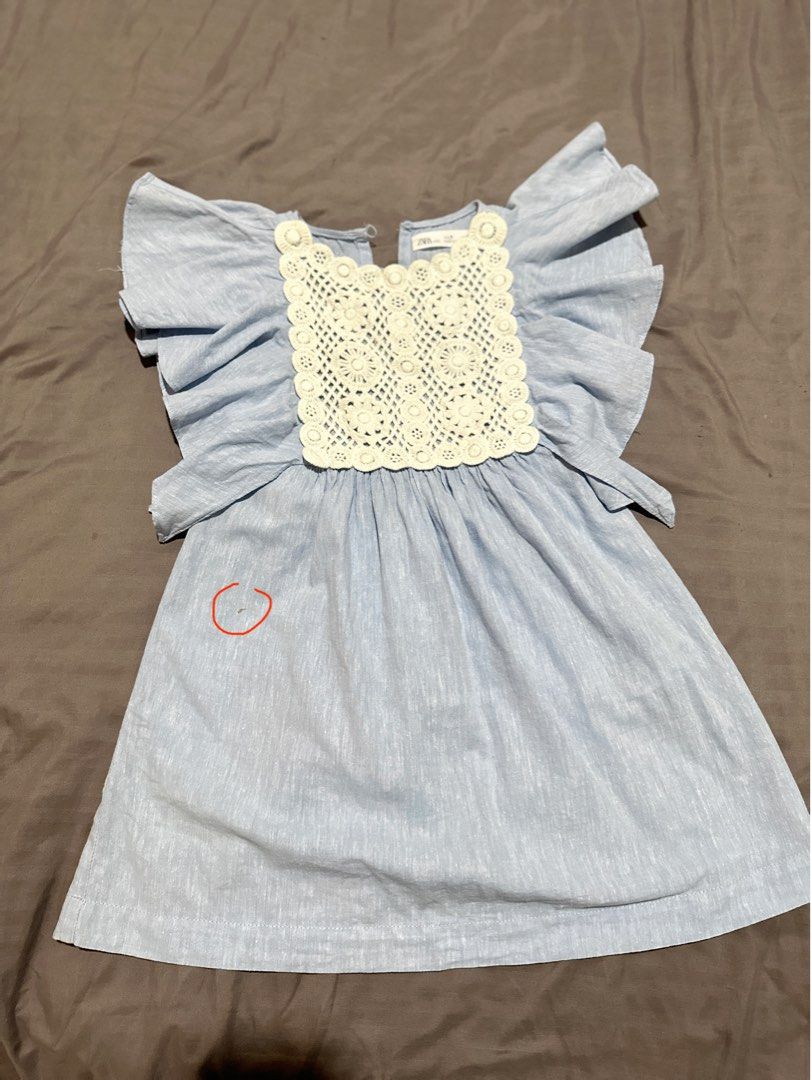 Zara Kids Dress (Category: Babies & Kids Fashion) located in Quezon City. Submitted by ella1420 (Listing ID 1347073584, Image 2). Description: Authentic Zara Kids Dress Very pretty! 😍 Used twice Butterly sleeves Size 7 Minor flaw: small stain (see 2nd photo), not noticeable when worn ☺️.