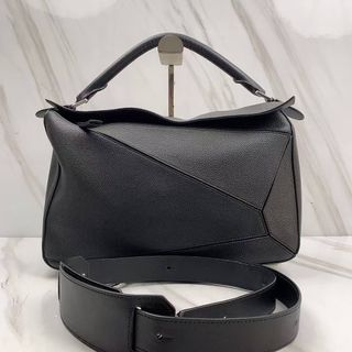 (Category: ) located in . Submitted by millenlavish_outlet (Listing ID 1347249272, Image 1). Description: .