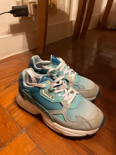 （分類：）位於 。 由 sharrron_n 提交（商品編號 1347231381，圖片 1）。簡介： 。