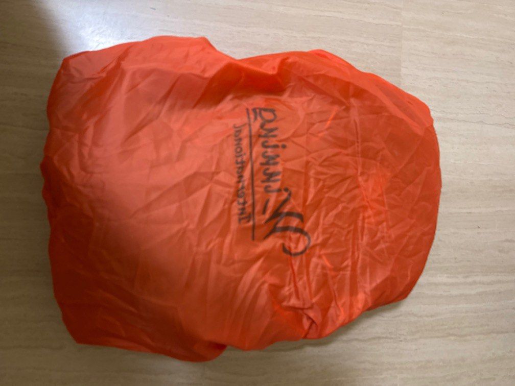 Backpack (Category: Backpacks) located in Singapore. Submitted by lbxx1 (Listing ID 1347259108, Image 4). Description: Winning international adventurer backpack Used Twice not suitable therefore selling it Suitable for hiking 🏞️and camping trips⛺️ Built-in back support and front clips for extra support 💪🏻 Multiple compartments for storage for different items Once sold no refunds ❌ Fast deal for $30 meet up at my own convenience No tag only cov
