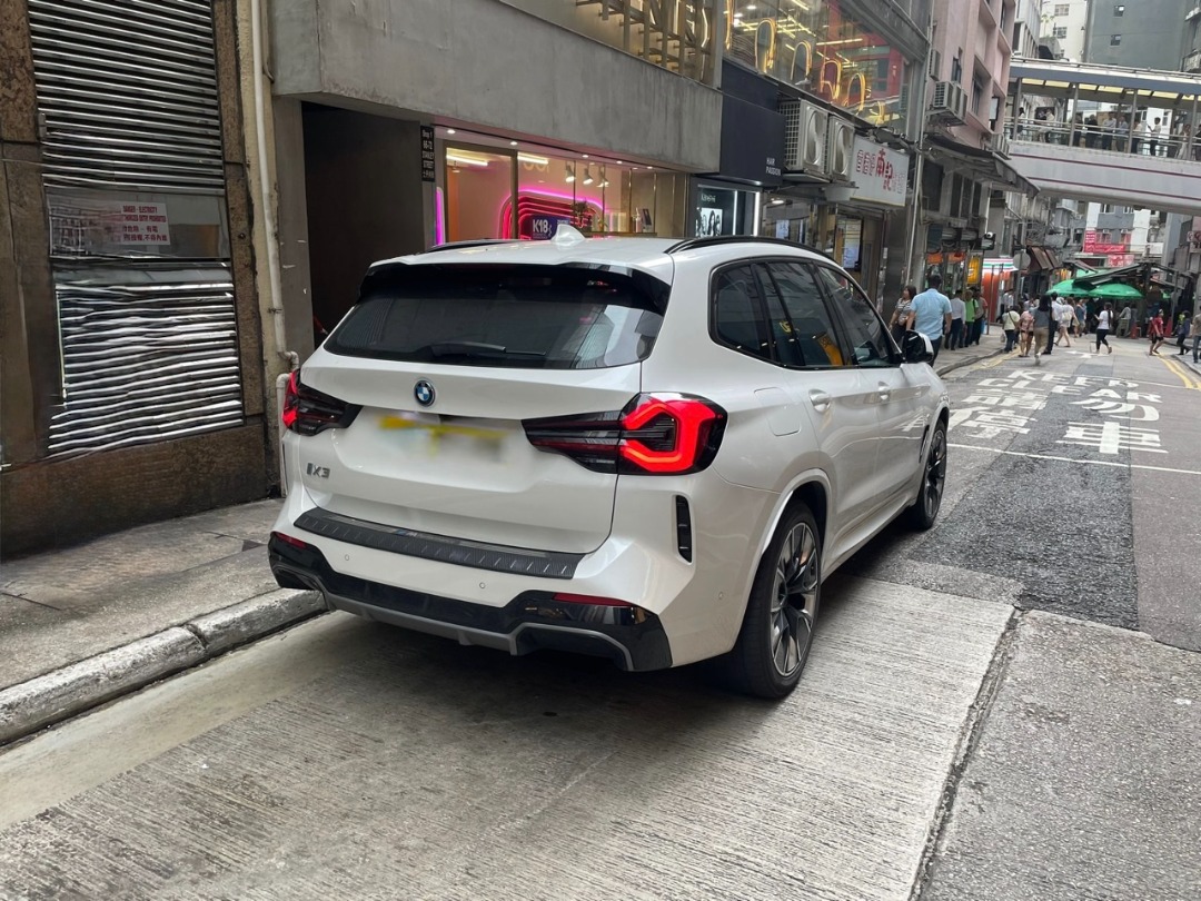BMW IX3 自動版62863129291650111