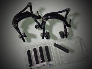 （分類：）位於 。 由 hugo_buybuybuy 提交（商品編號 1347261200，圖片 1）。簡介： 。