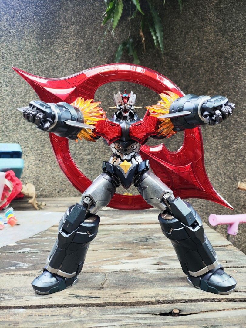 CCSTOYS Mazinger Zero (Category: Figurines & Statues) located in Manila. Submitted by eizen20 (Listing ID 1347203357, Image 2). Description: CCS TOYS Mazinger Zero Authentic 🔥No Issue complete all, naka display lang sa Glass Cab🔥 🔒FIXED PRICE: 18,000🔒 Non Nego Loc. Pandacan Manila.