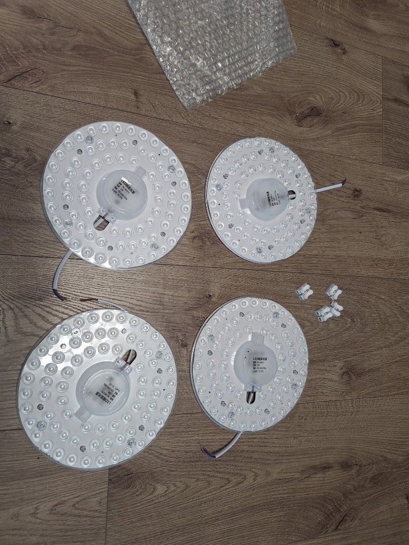 Ceiling light (Category: Interior Styling & Trim) located in Singapore. Submitted by kimyongtan (Listing ID 1347093435, Image 1). Description: brand new. $6 per piece. take all 4, for $20. punggol area.
