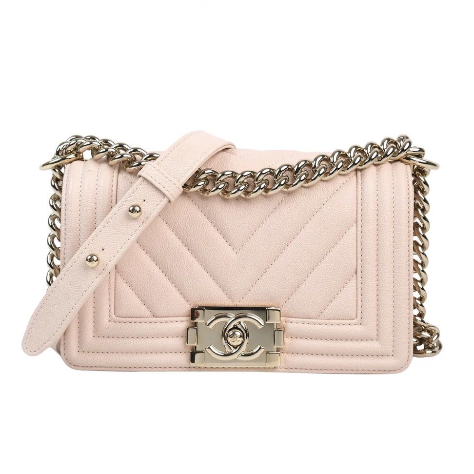 Chanel Le Boy Small (Blush Pink) (Category: Luxury Bags & Wallets) located in Caloocan City. Submitted by arrasymaco (Listing ID 1347137725, Image 2). Description: 9.5/10 Chevron caviar Shiny Hardware (champagne color) Plastic film intact Complete inclusions with Entrupy and Legit Grails Certificate.