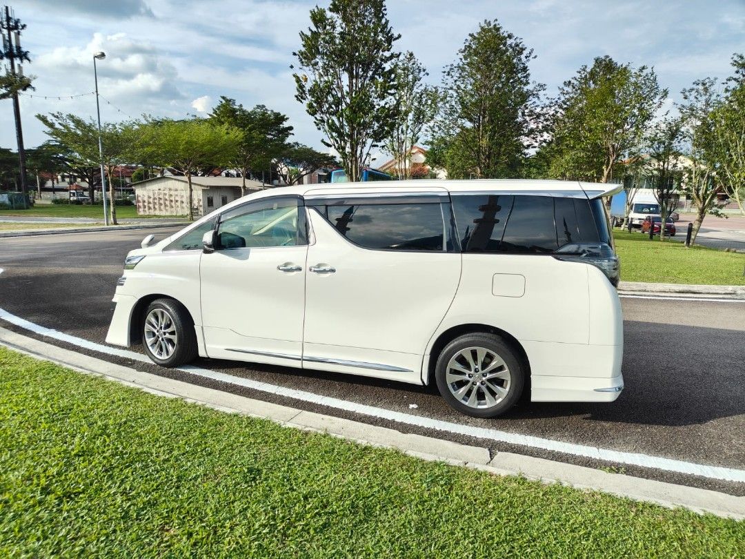 Cheap JB car rental62872685712515111