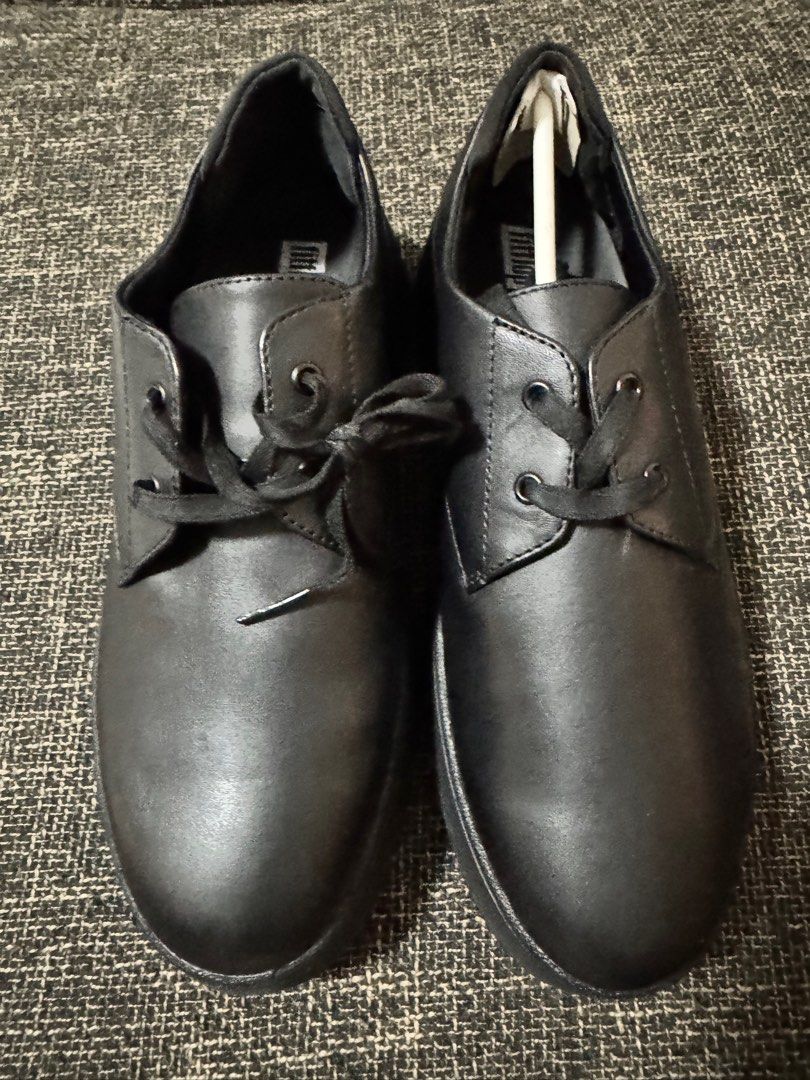Fitflop F-Mode Leather Flatform (Category: Wedges) located in Marikina City. Submitted by bbbiancsss (Listing ID 1347232324, Image 3). Description: Brandnew Fitflop F-Mode Leather Flatform All Black Women's Size 6 US.