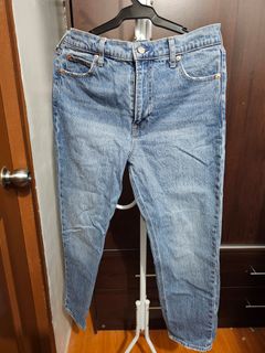 (Category: ) located in . Submitted by ramyeong (Listing ID 1347157846, Image 1). Description: .