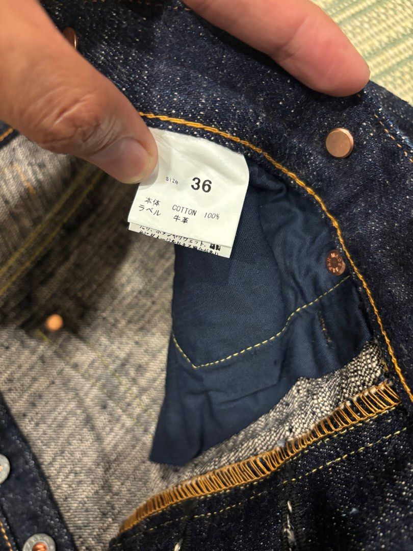 Graphzero Jeans (Category: Jeans) located in Klang. Submitted by dzgallerybundle (Listing ID 1347258205, Image 2). Description: 🇯🇵 GRAPHZERO JEANS 🇯🇵 Cutting Straight Button fly Selvedge Made in Japan 🇯🇵 Tag 36 Manual 34 Labuh 50 Peha 14 Kaki 10 Condition NWT 🏷️ 🔥🔥🔥 Berminat DM RM1k.