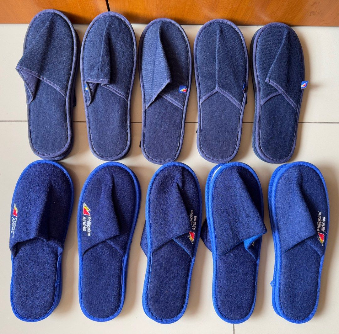 Hotel Room Bedroom Slippers PAL (Category: Slippers & Slides) located in Cavite. Submitted by queenvenus (Listing ID 1307109936, Image 2). Description: For Sale Brand new Philippine Airlines slippers 35php each.