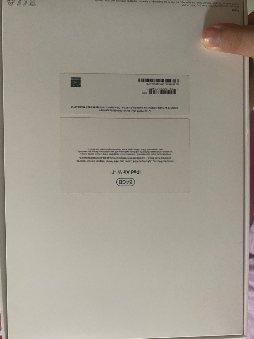 Ipad Air 64GB No Issues + Logi Tech Keyboard (Category: iPad) located in Paranaque City. Submitted by E8231 (Listing ID 1347085843, Image 2). Description: With Box Free Logitech KeyBoard No Issues Free Shipping Via Lalamove (within Paranaque or Mandaluyong) .