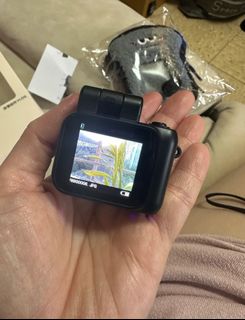 (Category: ) located in . Submitted by japanandsingaporeluxepreloved (Listing ID 1347087864, Image 1). Description: .