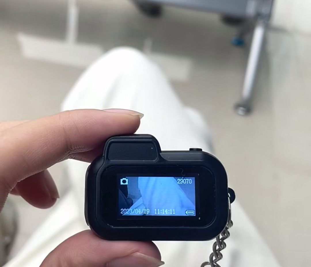japan travel digital camera mini size (Category: Cameras) located in Quezon City. Submitted by japanandsingaporeluxepreloved (Listing ID 1347087435, Image 2). Description: .