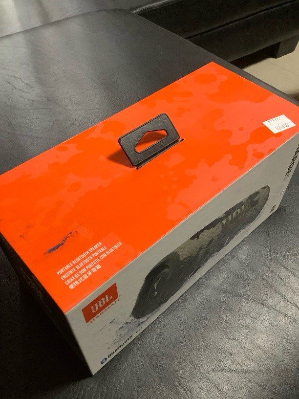 JBL Charge 5 (Category: Soundbars, Speakers & Amplifiers) located in Valenzuela. Submitted by _wannashop (Listing ID 1347169089, Image 3). Description: 🔖JBL Charge 5 - still negotiable, pm me your offer 📦Accepts GCash, BPI and BDO payment. 🚚 Open for delivery c/o buyer via JnT, Lalamove, and Grab RFS: won in raffle 📍Valenzuela City.
