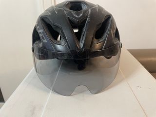 （分類：）位於 。 由 jackyyp.849 提交（商品編號 1347249291，圖片 1）。簡介： 。