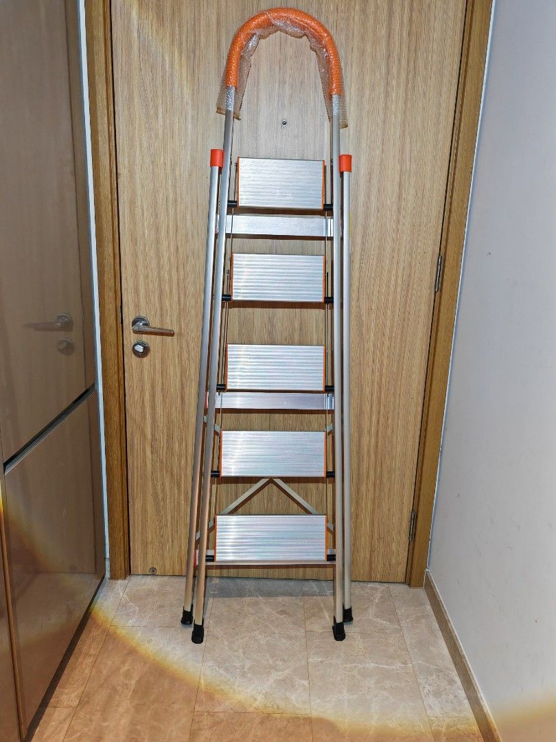 Ladder