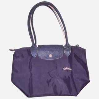 (Kategori: ) berada di . Dikirim oleh irisnfleur (ID iklan 1347254696, Gambar 1). Deskripsi: .