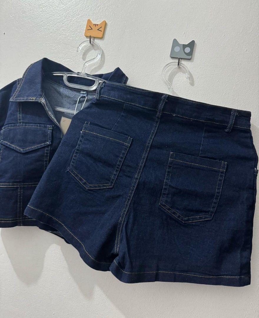 Lucky Fushi Co-ords Skort (Category: Sets or Coordinates) located in Marikina City. Submitted by savemyclosetph (Listing ID 1347179850, Image 3). Description: Lucky Fushi Co-ords Skort DENIM SEMI CROP TOP & SKORT Medium Denim Blue P1399.00.