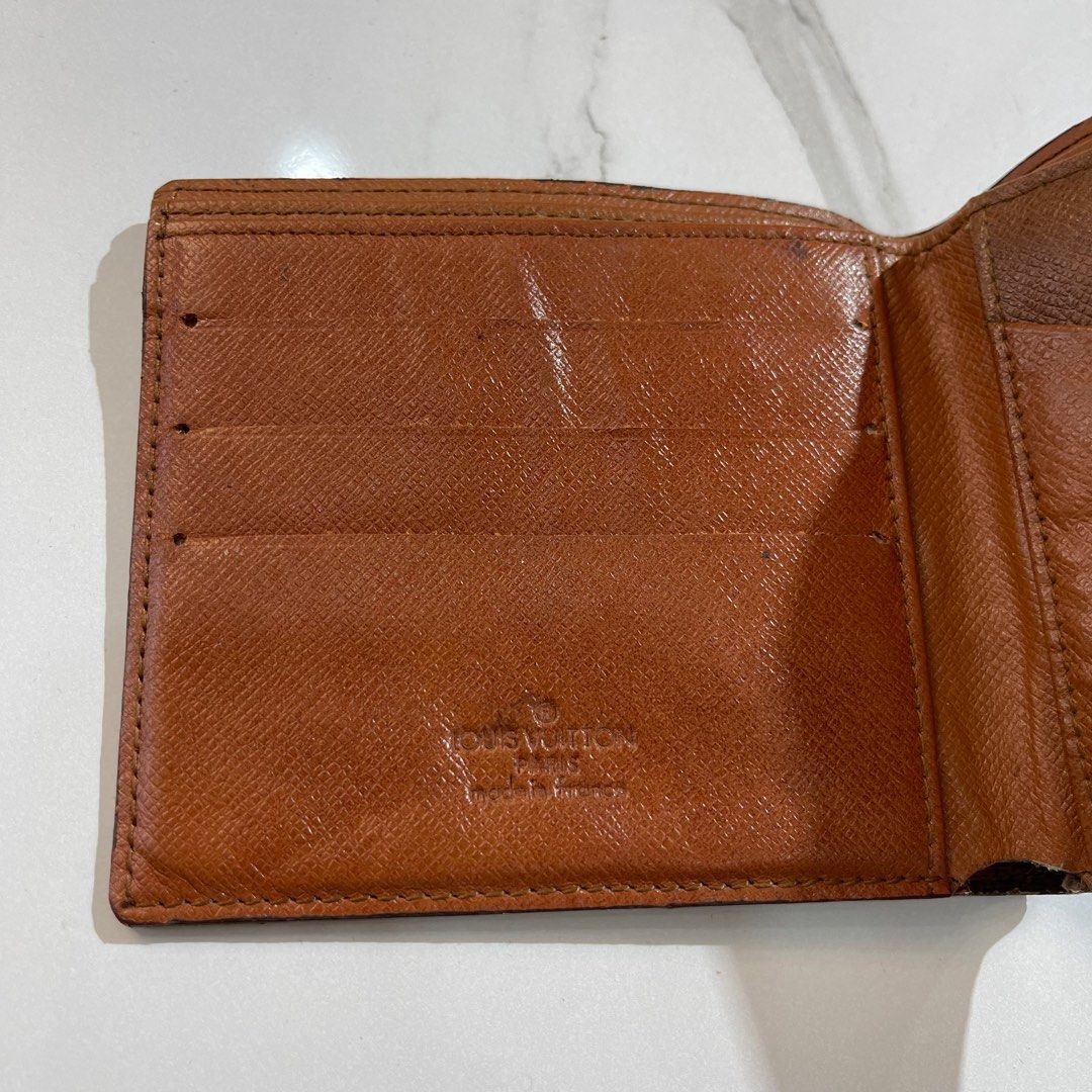 LV (Category: Luxury Bags & Wallets) located in Daraga. Submitted by luxbicolph (Listing ID 1347206517, Image 3). Description: .