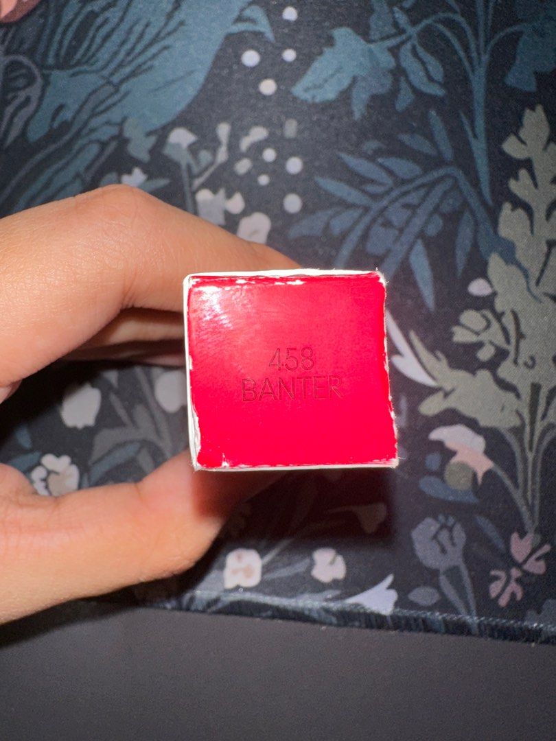 Mac GlowPlay Tinted Lipbalm (Category: Makeup) located in General Santos City (Dadiangas). Submitted by preloved_thingsssz (Listing ID 1347121527, Image 3). Description: Glow Play Tinted Lip Balm Once Used Banter Shade It make's your lip plumper and glowing.