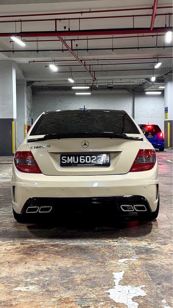 Mercedes-Benz C-Class Saloon C180 Kompressor (A)62885346890626113