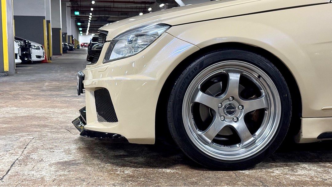 Mercedes-Benz C-Class Saloon C180 Kompressor (A)62885346890626112