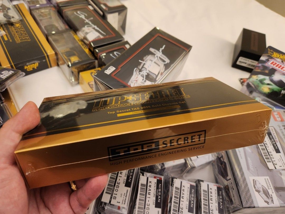 Mini GT TOP ☆ SECRET TAS 2025 Gold Chrome Set Tokyo Auto