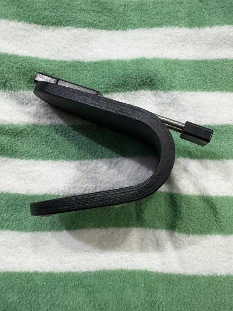 Mouse Bungee (Ikea) (Category: Mouse & Mousepads) located in Mandaluyong City. Submitted by ratedthrifts (Listing ID 1347090165, Image 1). Description: 10/10 - used only for a week RFS: Switched to wireless.