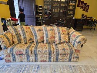 (Category: ) located in . Submitted by farahahmad28 (Listing ID 1347227486, Image 1). Description: .