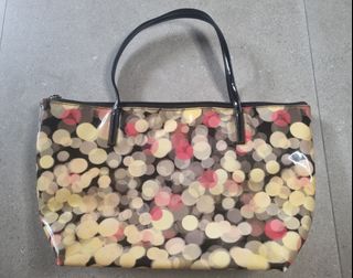 (Category: ) located in . Submitted by njoy888 (Listing ID 1347127473, Image 1). Description: .