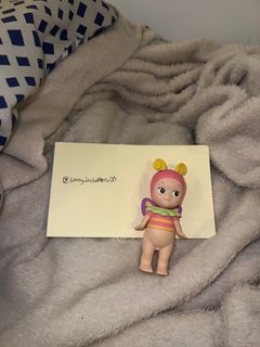(Category: ) located in . Submitted by sonnydeclutterz00 (Listing ID 1347084328, Image 1). Description: .