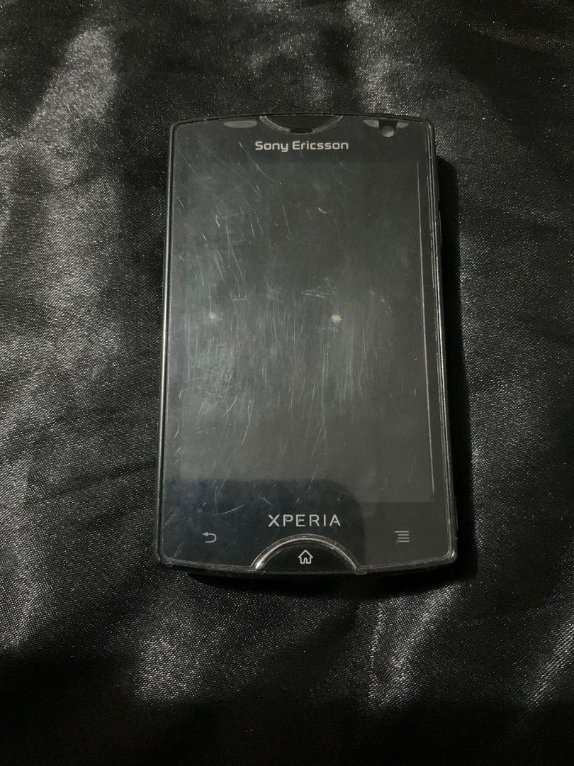 Sony Ericsson Xperia Mini ST15i 2011 (Category: Early Generation Mobile Phones) located in Binan City. Submitted by tring_ (Listing ID 1347103914, Image 2). Description: Sony Ericsson Xperia Mini 2011 Tested and working smoothly. Videos will be sent upon request Multiple scratches on screen protector Heavily scratched back cover Charging port has no cover Includes Box Unit 1 x Battery 1 x Manual 1 x Charger Dimensions: 88 x 52 x 16 mm (3.46 x 2.0