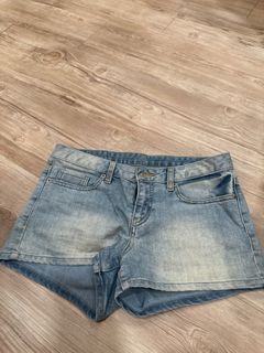 (Category: ) located in . Submitted by xinprelovedshop (Listing ID 1347232354, Image 1). Description: .