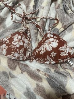 (Category: ) located in . Submitted by moonbea (Listing ID 1347203119, Image 1). Description: .