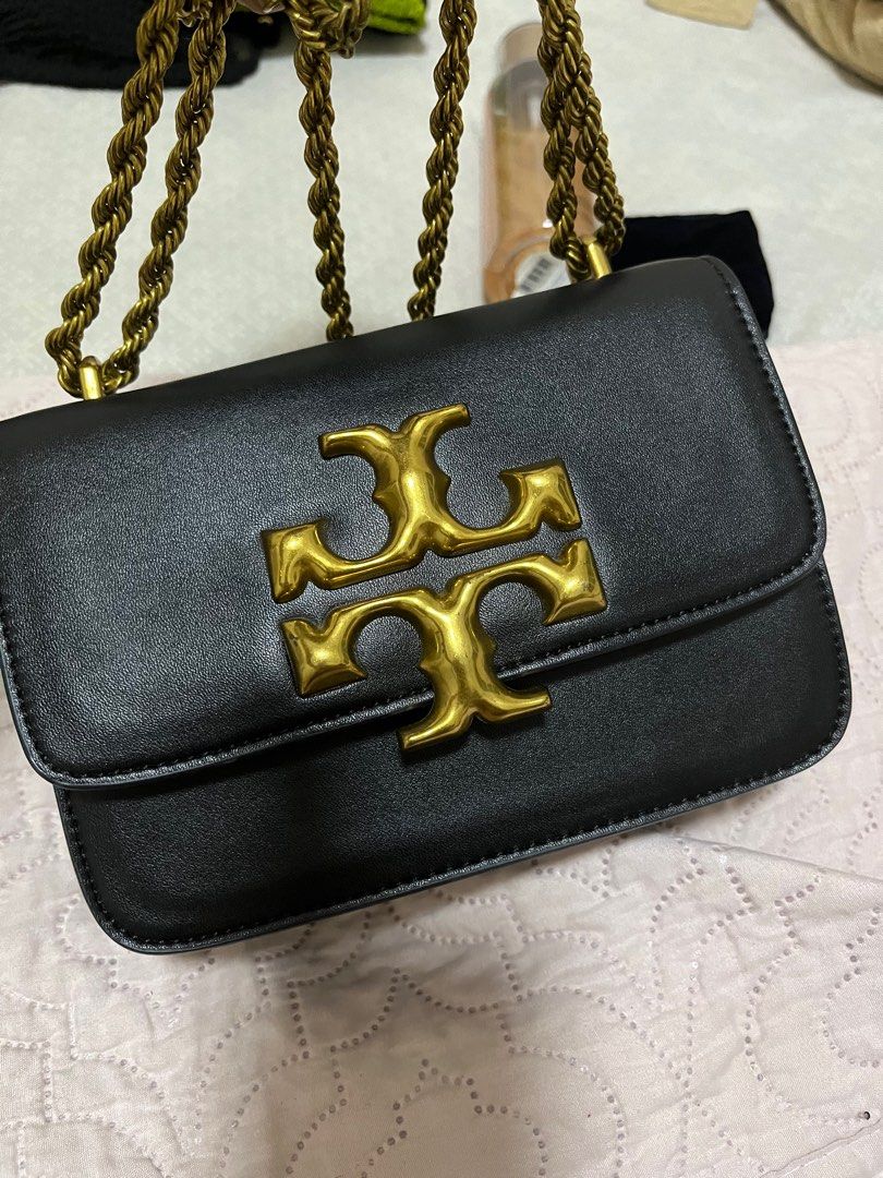 ☘️Tory Burch Eleanor Bag (Category: Shoulder Bags) located in Cavite. Submitted by _cc25 (Listing ID 1347257061, Image 1). Description: All pictures are unfiltered so you can see the actual color and quality. ⭐️ This was thrifted from Japan, not sure if og. Still negotiable. PM me! .