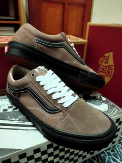 (Category: ) located in . Submitted by 20solebooster.collection (Listing ID 1347212193, Image 1). Description: .