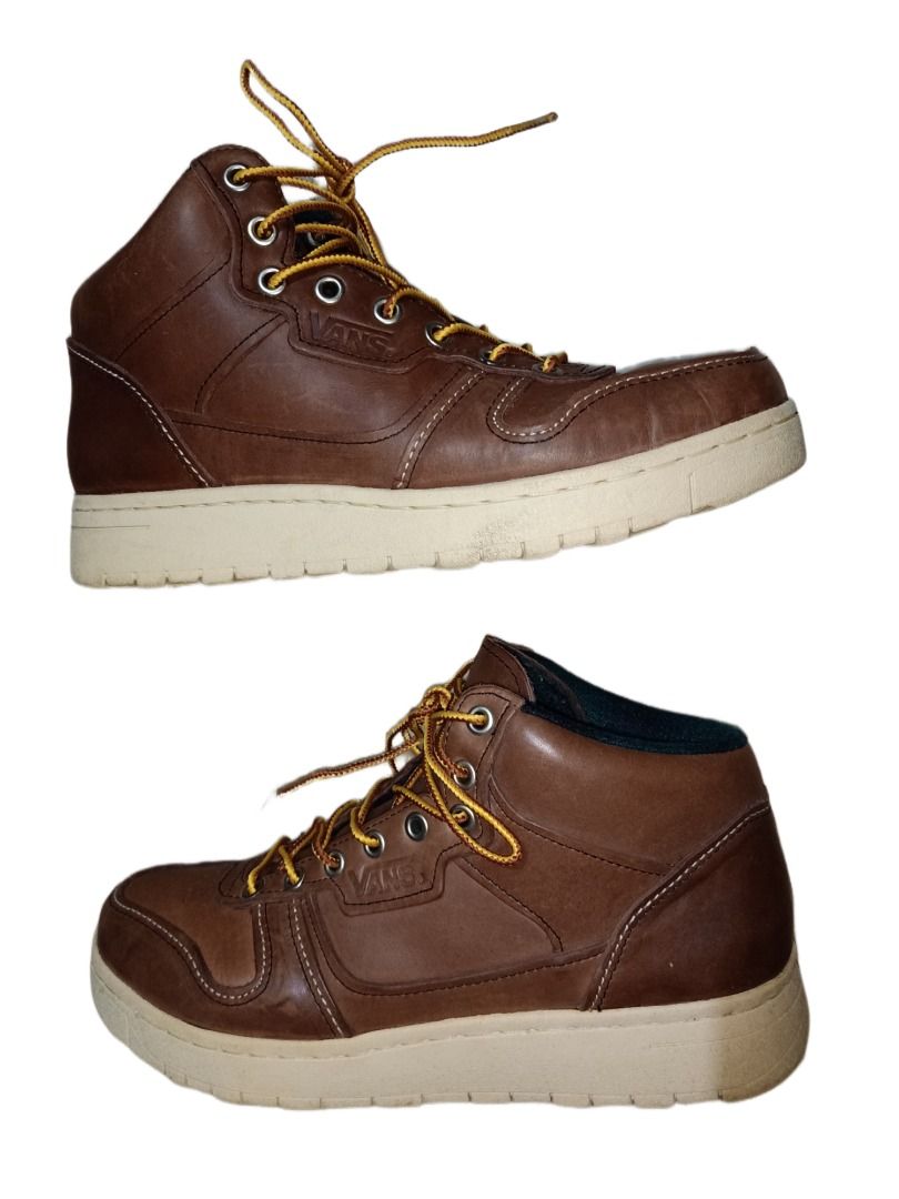 Vans Workwear or Motorcycle Shoes Boots (Category: Casual Shoes) located in Los Banos. Submitted by handpickedbargains (Listing ID 1347232096, Image 3). Description: Available unless Mark as Sold/Reserved Rare and Authentic From Japan Vans Workwear/Motorcycle Shoes Boots US Size 9 Euro 42.5 27cm With Minor Sole Separation on the left inner side of the shoe(See 7th Photo).