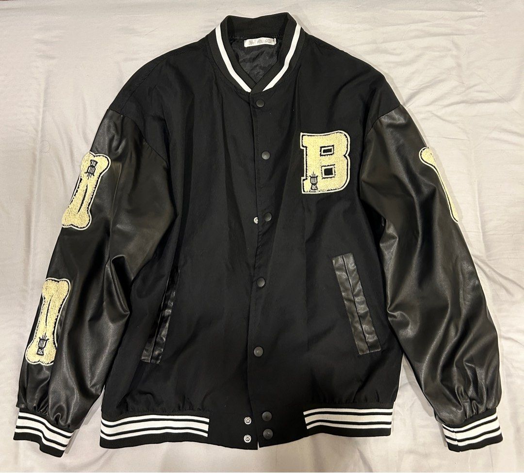 varsity jacket (Category: Coats, Jackets and Outerwear) located in Singapore. Submitted by wonwooz (Listing ID 1347211413, Image 1). Description: only wore about three times, everything is still in good condition. pm if interested or would like more pics/vids of the jacket 😊.