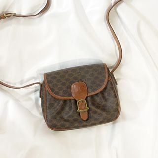 （分類：）位於 。 由 bagguhk 提交（商品編號 1347174908，圖片 1）。簡介： 。