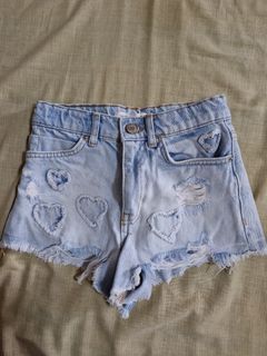 (Category: ) located in . Submitted by maialex (Listing ID 1347140309, Image 1). Description: .