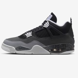 (Category: ) located in . Submitted by Sneakersbase (Listing ID 1347382206, Image 1). Description: .
