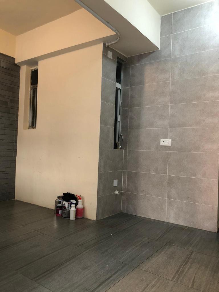 Yau Ma Tei, Grand Platform, single-block residential building63438844864131113