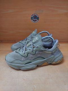 (Kategori: ) berada di . Dikirim oleh baedowisneakers (ID iklan 1347469084, Gambar 1). Deskripsi: .