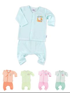 (Category: ) located in . Submitted by graciespreloved_store (Listing ID 1347399523, Image 1). Description: .