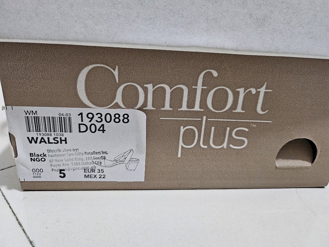 Black Sandals (Category: Sandals) located in Paranaque City. Submitted by macadamia31 (Listing ID 1347468676, Image 3). Description: used once , can pass as brand new size 5us very comfortable bought from Payless.